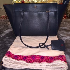 Tory Burch tote with dust cover - like new!!